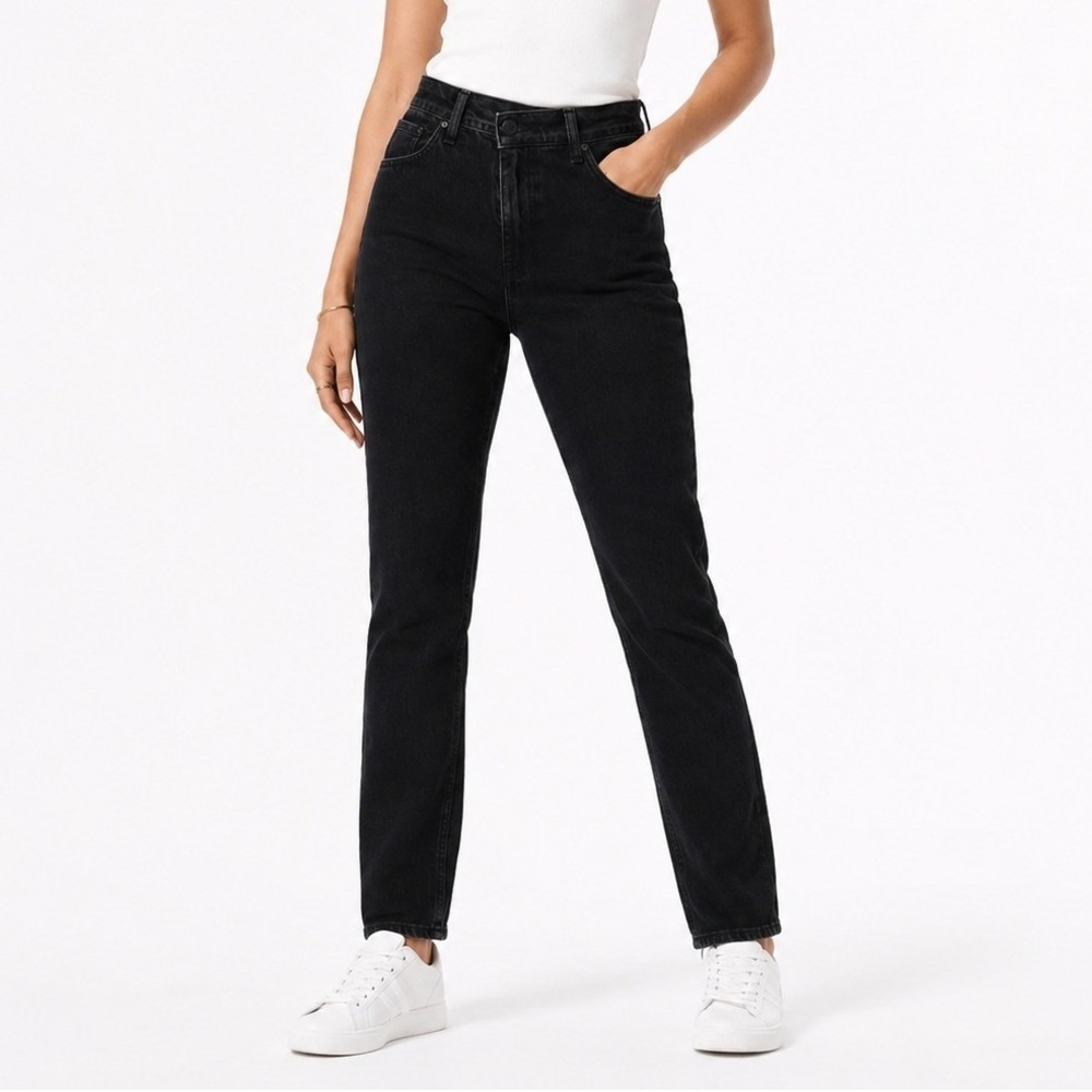 Abercrombie & Fitch 90s Slim Straight Ultra High Rise Jeans Criss Criss Size 25s